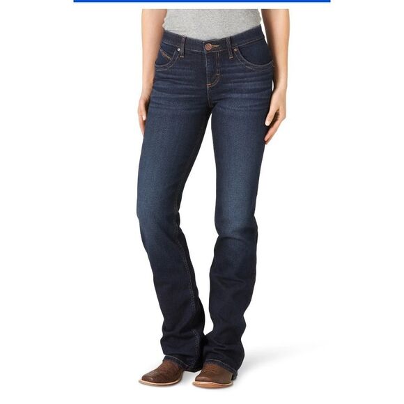 NWOT Wrangler Women's Dark Blue Ultimate Riding Jean Q-Baby Boot Cut - Picture 1 of 13